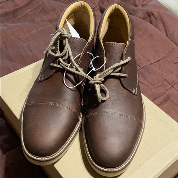 Clark’s Brand. NWOT! main image 8